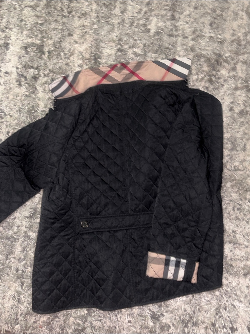 Burberry Black Quilted Puffer Jacket with Checked Lining Women’s XXl - Picture 9 of 9
